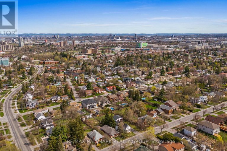 29030664/279285-pleasant-park-road/alta-vistafaircrest-heights/ottawa/ontario/K1H5M7_14