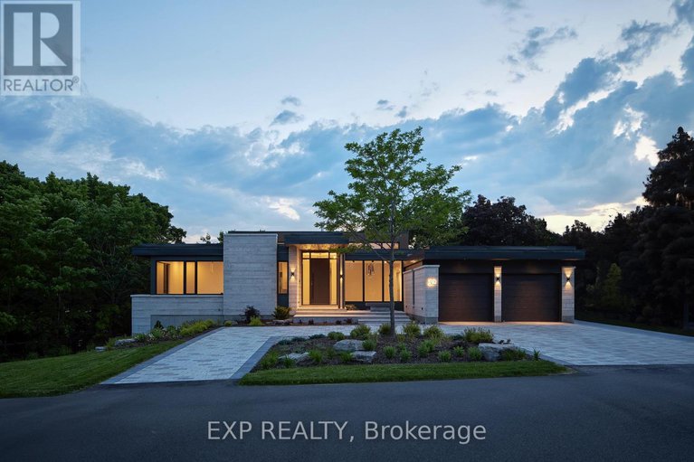 29335096/32-clovelly-road/rothwell-heights/ottawa/ontario/K1J6M2_4