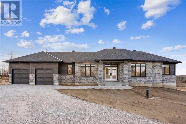 28519836/91-hogan-drive/mcnabbraeside-twps/mcnabbraeside/ontario/K7S0H8_1