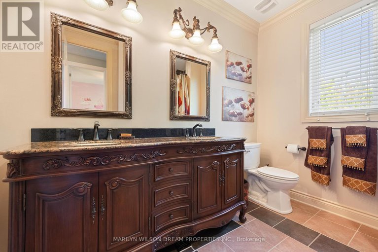 28816591/1095-halton-terrace/morgans-grantsouth-march/ottawa/ontario/K2W1G8_44
