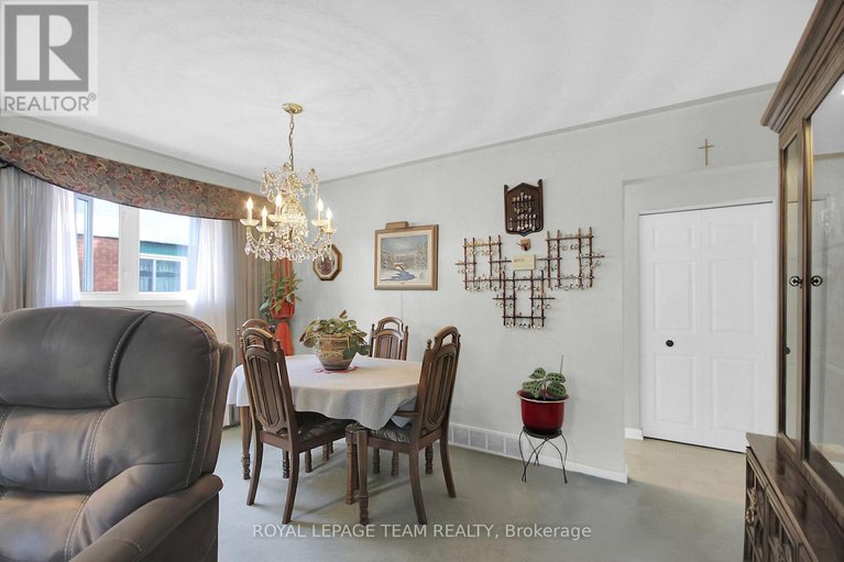 29036093/962-dynes-road/carleton-square/ottawa/ontario/K2C0G8_11