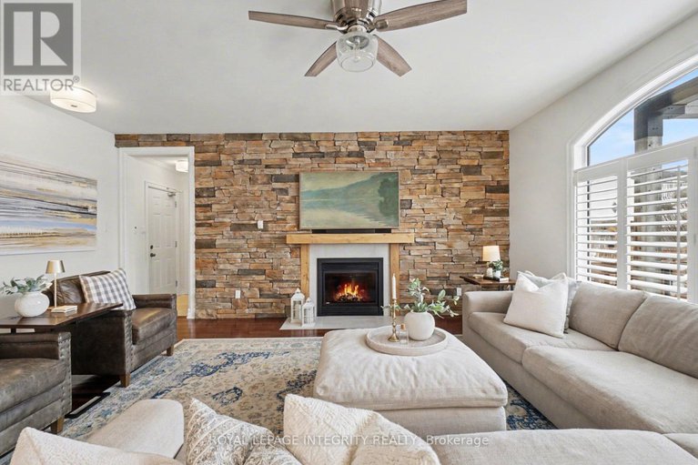 29392140/127-lachaine-street/embrun/russell/ontario/K0A1W0_12