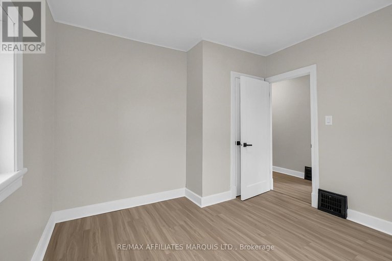 28904337/133-main-street/alexandria/north-glengarry/ontario/K0C1A0_8