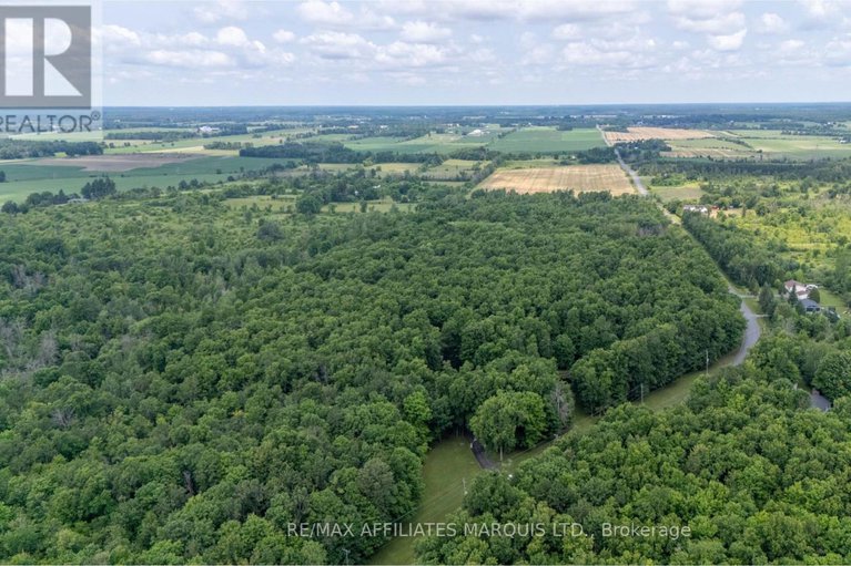 28562923/5454-nine-mile-road/south-glengarry-charlottenburgh-twp/south-glengarry/ontario/K0C1S0_33