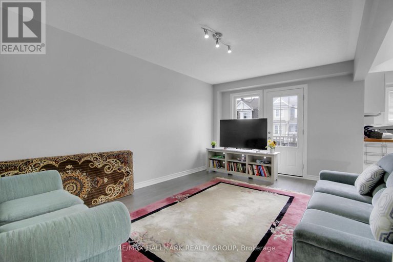 28931180/41-maroma-street/avalon-west/ottawa/ontario/K4A1A3_12