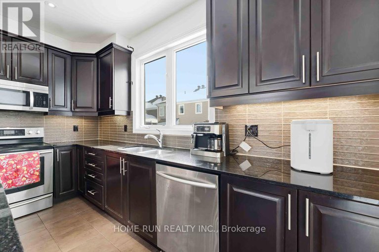 29371447/358-meadowbreeze-drive/emerald-meadowstrailwest/ottawa/ontario/K2M0K3_14