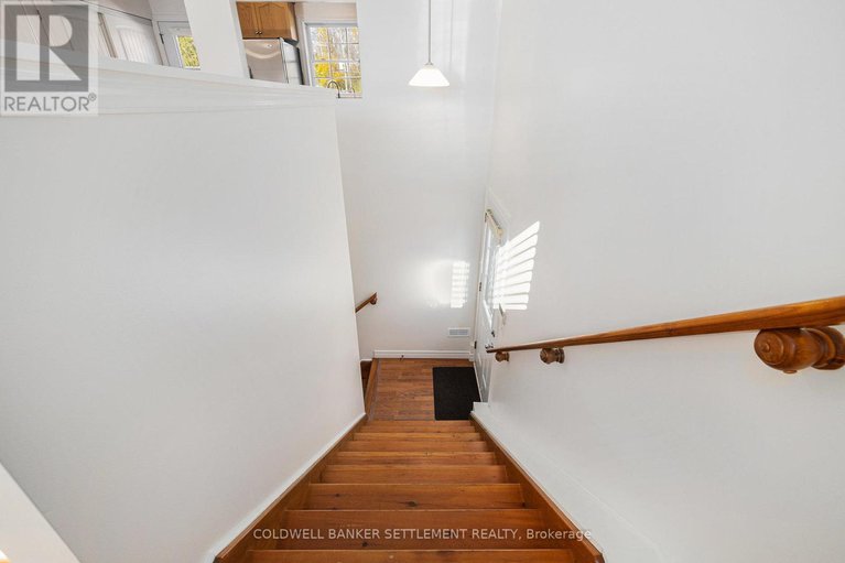 29078721/118-bay-street/drummond-n-elmsley-drummond-twp/drummondnorth-elmsley/ontario/K7C4K9_20