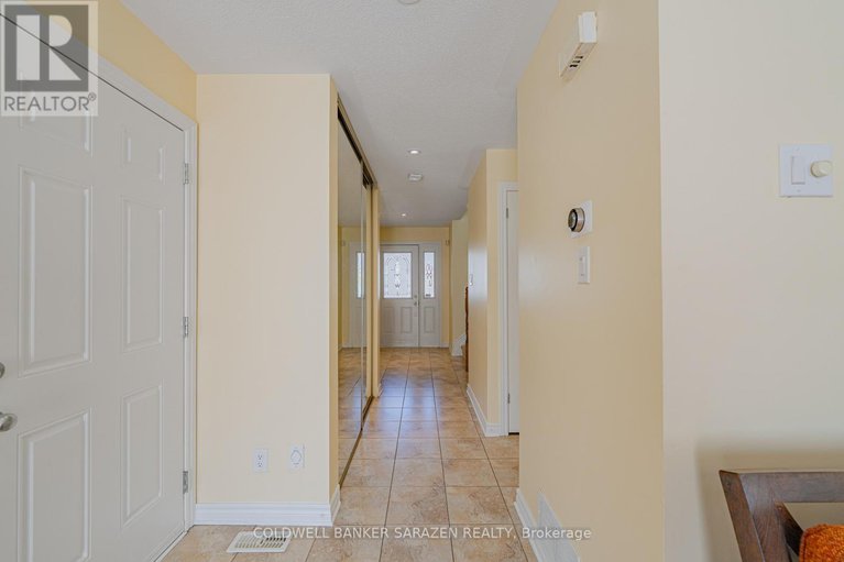 28532595/116-whernside-terrace-w/morgans-grantsouth-march/ottawa/ontario/K2W0C7_7