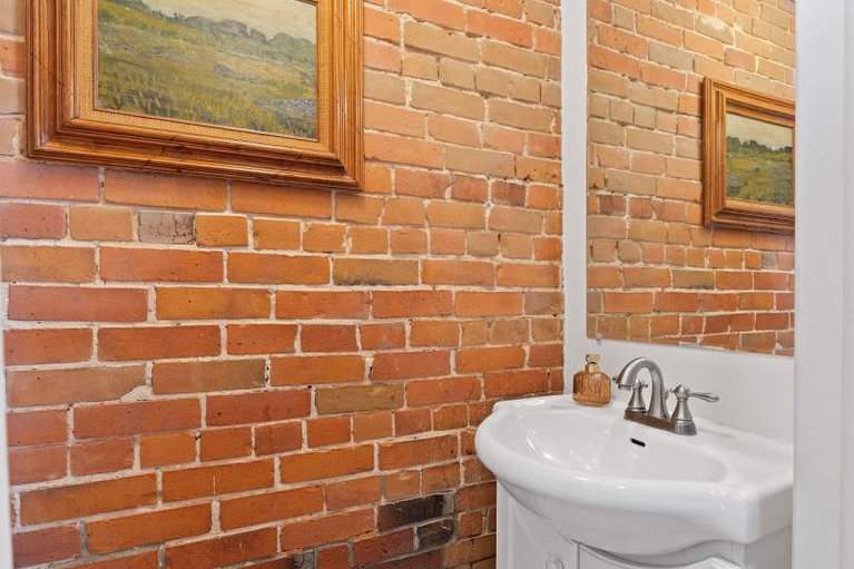 29393365/210-daly-avenue/sandy-hill/ottawa/ontario/K1N6G2_19