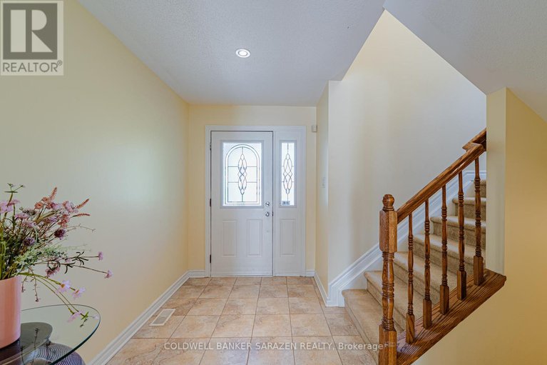 28532595/116-whernside-terrace-w/morgans-grantsouth-march/ottawa/ontario/K2W0C7_5