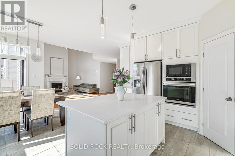 28804205/326-memorial-grove/riverside-southgloucester-glen/ottawa/ontario/K1X0C8_21