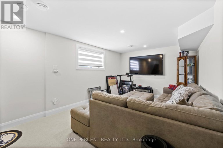 29560039/238-bristol-crescent/kemptville/north-grenville/ontario/K0G1J0_33