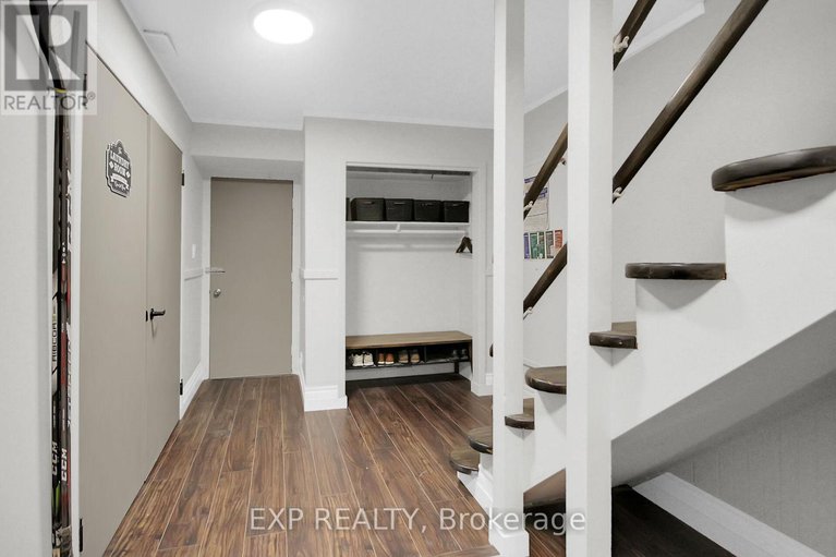 28739048/83-hadley-circle/bells-corners/ottawa/ontario/K2H7Z8_39
