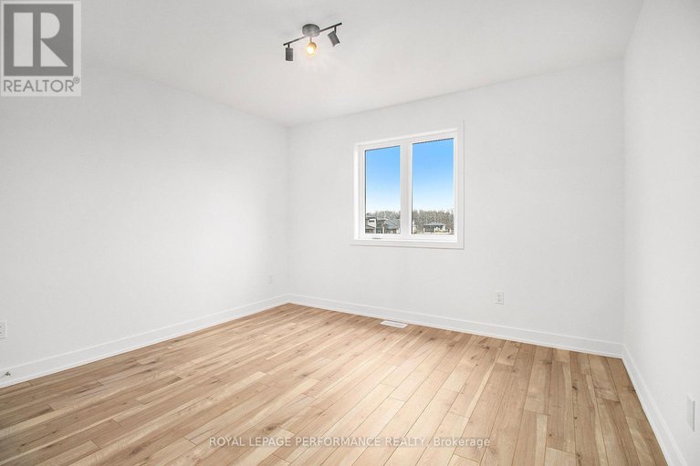 28530483/94-rutile-street/clarencerockland-twp/clarence-rockland/ontario/K4K0M6_19