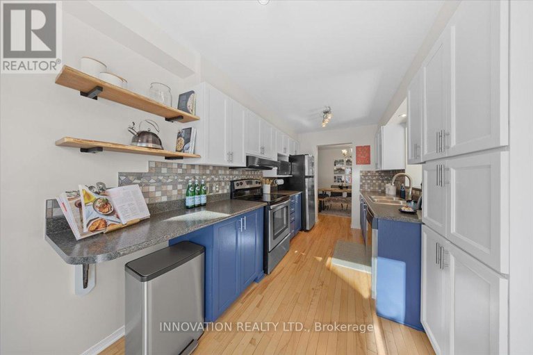 29394657/4-sheppards-glen-avenue/emerald-meadowstrailwest/ottawa/ontario/K2M2M7_17