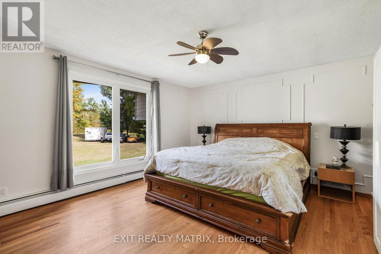 28913280/1895-clark-road/clarencerockland-twp/clarence-rockland/ontario/K4K1K7_14