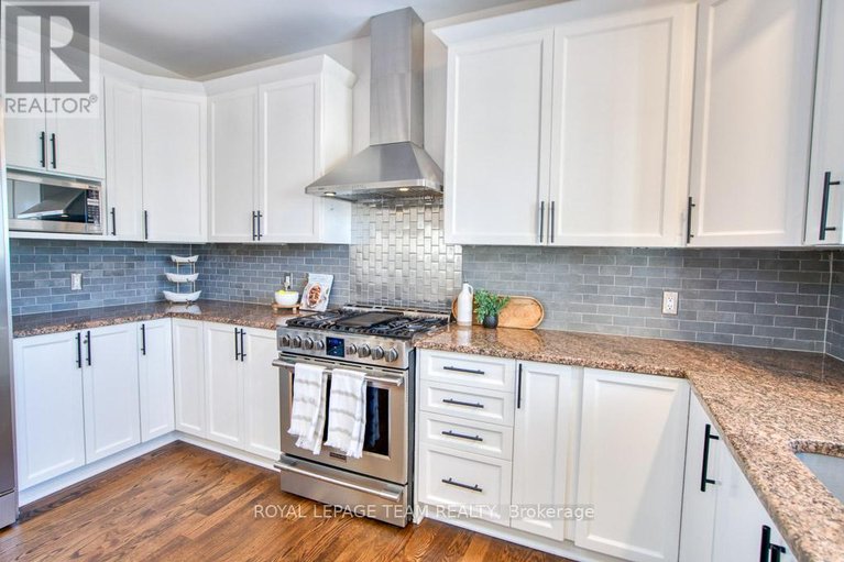 29646083/13-shannondoe-crescent-w/bridlewood/ottawa/ontario/K2M2H1_15