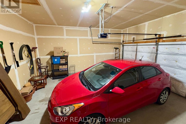 28590444/652-country-trail-private/carlsbad-springs/ottawa/ontario/K0A1K0_20