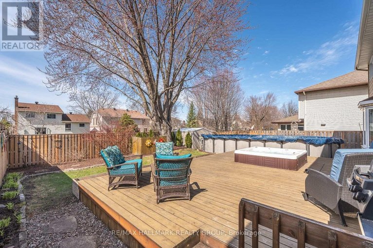 29659276/853-acadian-gardens/convent-glen/ottawa/ontario/K1C2V7_44