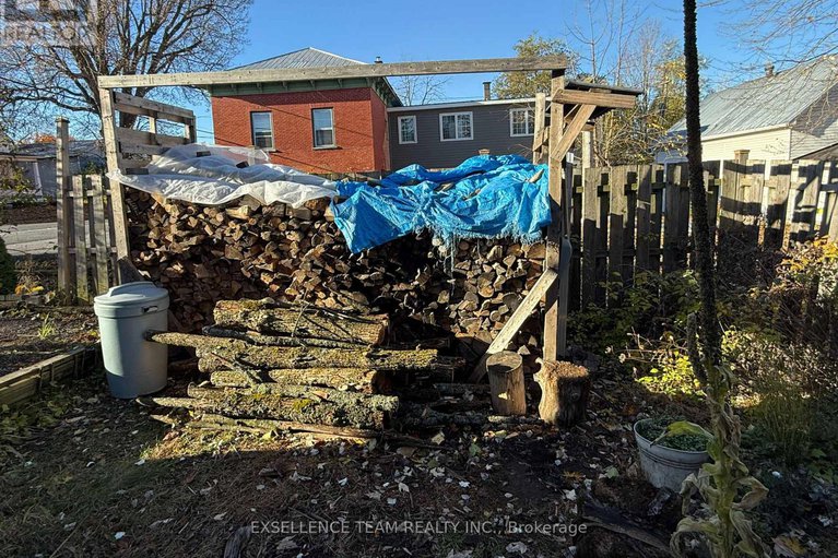 29067232/7-mechanic-street-e/maxville/north-glengarry/ontario/K0C1T0_6
