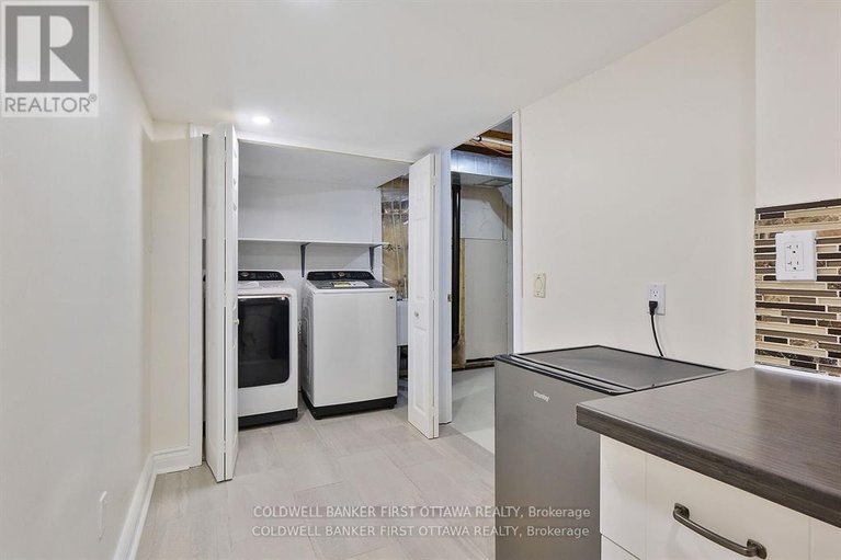 28983604/107-columbia-avenue/hunt-club/ottawa/ontario/K1V1Z3_44