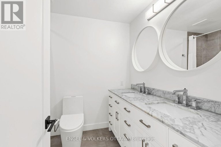 28294344/70-varley-drive/beaverbrook/ottawa/ontario/K2K1H2_30