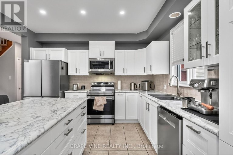 29648107/103-rowallen-place/hunt-club-parkgreenboro/ottawa/ontario/K1T4E3_24