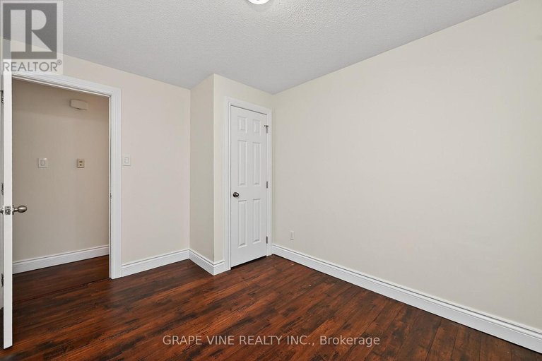 29184094/179-victoria-street/almonte/mississippi-mills/ontario/K0A1A0_19