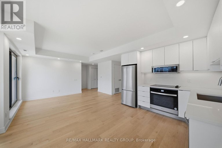 29589386/2001-180-george-street/lower-townbyward-market/ottawa/ontario/K1N0G8_10