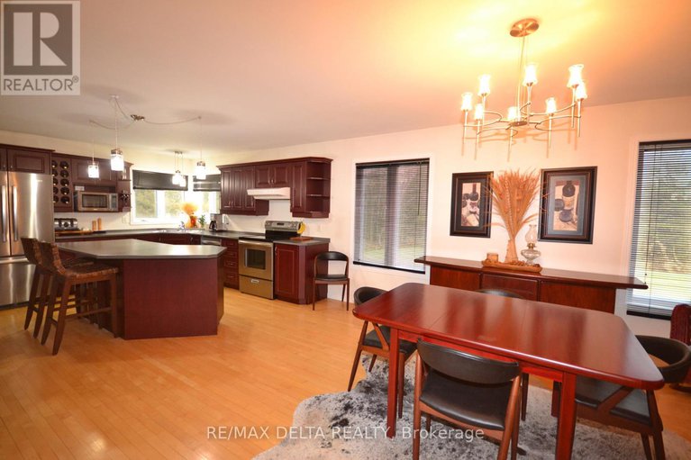 28097892/3888-schnupp-road/clarencerockland-twp/clarence-rockland/ontario/K0A1E0_14