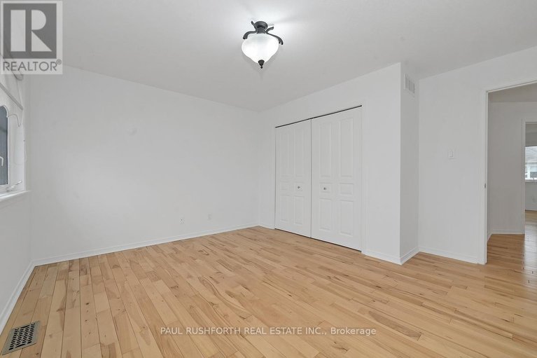 29678407/145-arrowwood-drive/stittsville-south/ottawa/ontario/K2S2G3_32