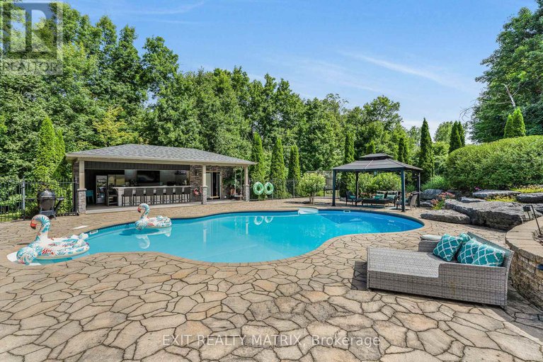 29047689/1271-georges-vanier-drive/cumberland-ridge/ottawa/ontario/K4C1R6_43