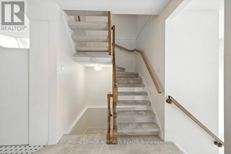 28800164/17-columbus-avenue/overbrook/ottawa/ontario/K1K1R2_17