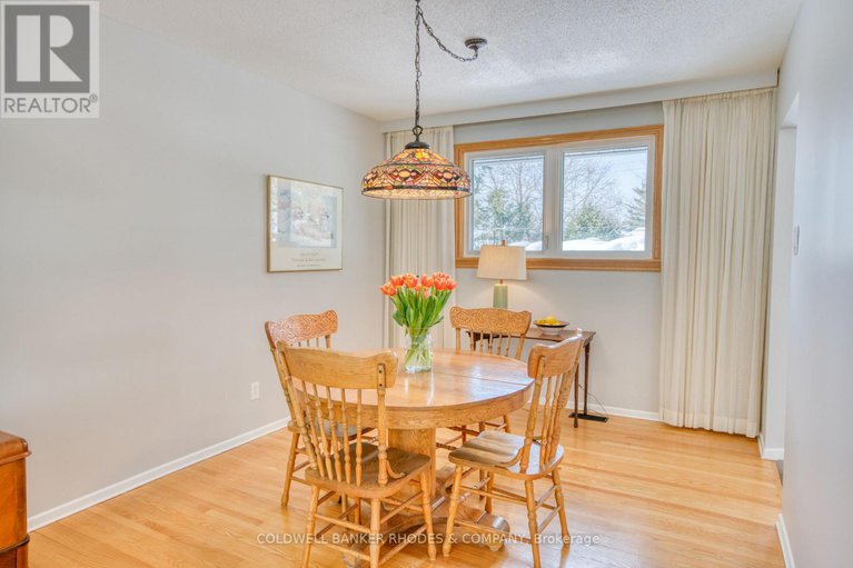 29414464/1858-sharel-drive/urbandale-acres/ottawa/ontario/K1H6W4_8