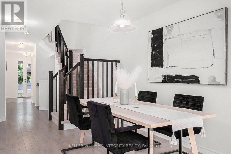 28484837/305-lipizzaner-street/stittsville-south/ottawa/ontario/K2S0X8_11