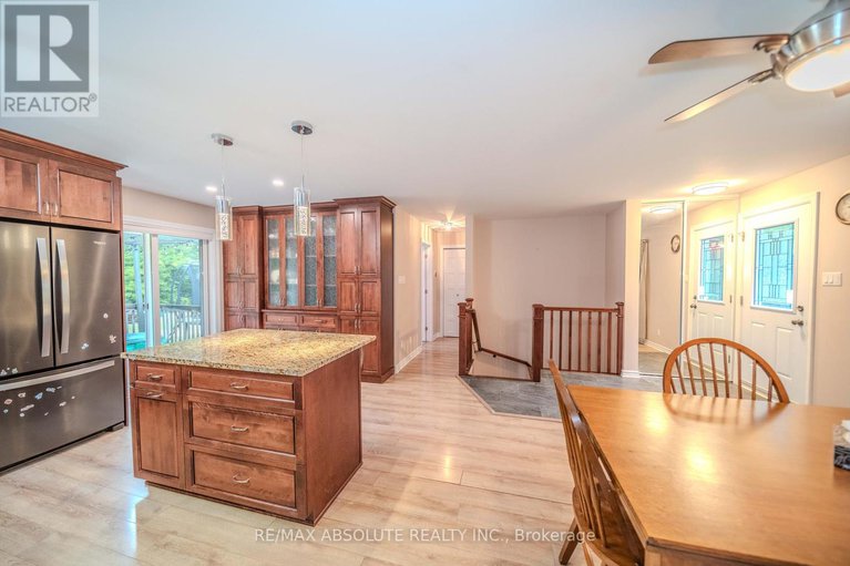 28790402/1127-rollin-road/clarencerockland-twp/clarence-rockland/ontario/K0A3N0_6
