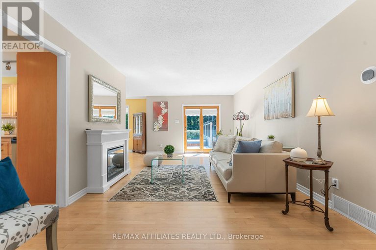 28883257/355-riverwood-drive/woodlawnmaclarens-landingkilmaurs/ottawa/ontario/K0A3M0_6