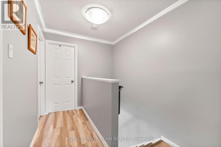 28451879/76-peary-way/katimavik/ottawa/ontario/K2L1Z8_16