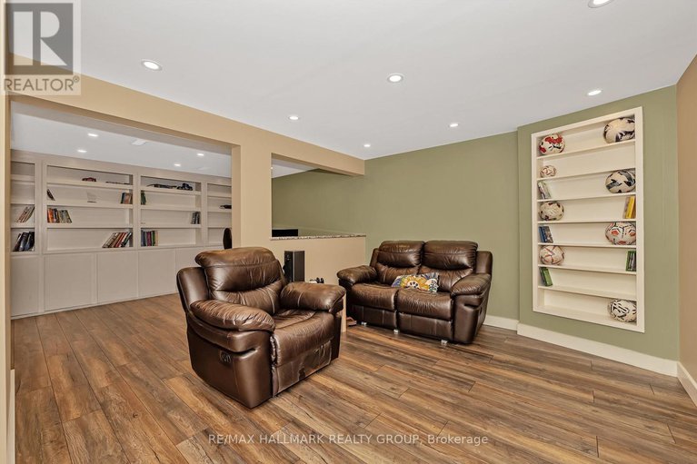 28721094/16-hawley-crescent/bridlewood/ottawa/ontario/K2M1T3_24