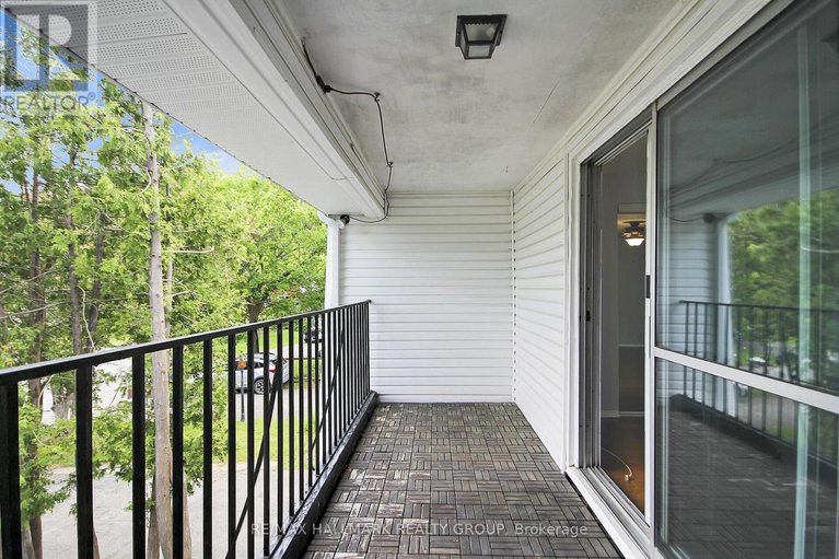 28471405/41-grady-crescent/sheahan-estatestrend-village/ottawa/ontario/K2H5S2_27