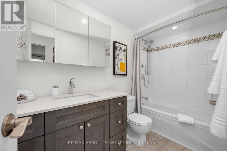 29030297/2406-1081-ambleside-drive/woodroffe/ottawa/ontario/K2B8C8_28