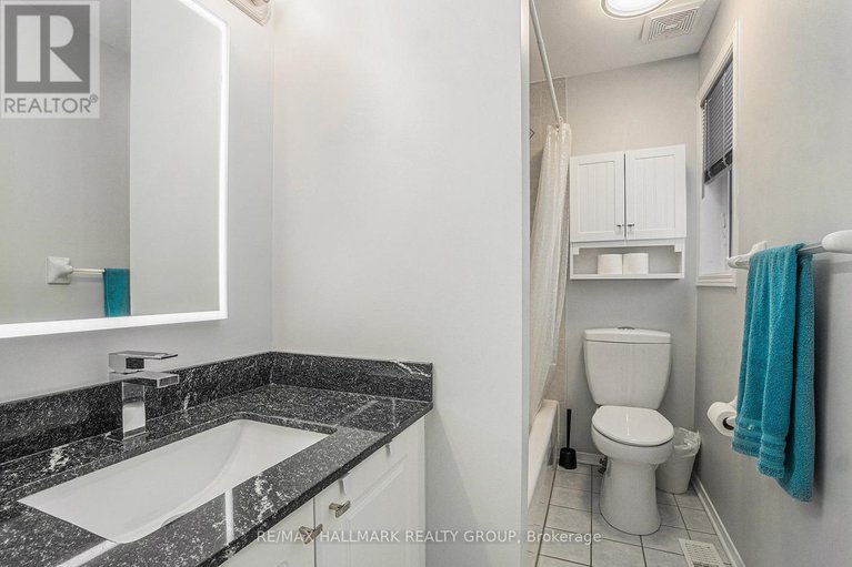 28497394/18-golders-green-lane/longfields/ottawa/ontario/K2J5C1_23