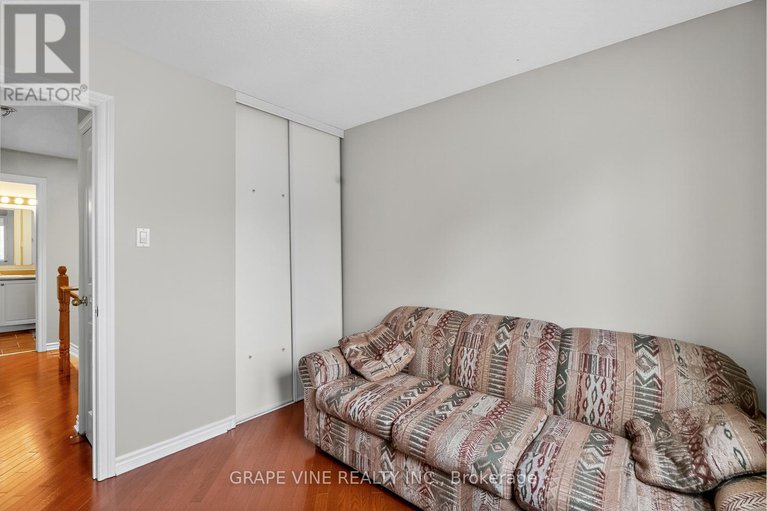 28976000/16-cedar-valley-drive/bridlewood/ottawa/ontario/K2M2Y5_22