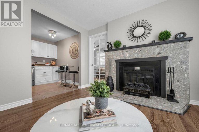 29651248/38b-782-st-andre-drive/hiawatha-parkconvent-glen/ottawa/ontario/K1C4R7_7