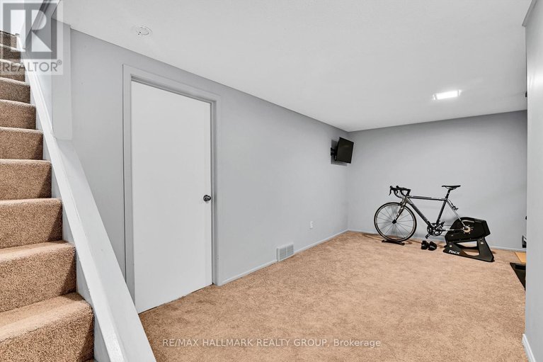 28944785/53-21-midland-crescent/arlington-woods/ottawa/ontario/K2H8P6_20