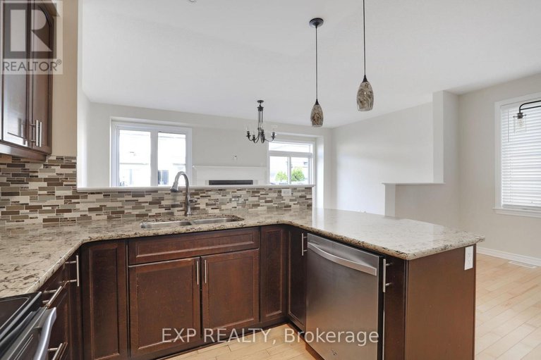 29161783/618-moorpark-avenue/emerald-meadowstrailwest/ottawa/ontario/K2M0B6_11