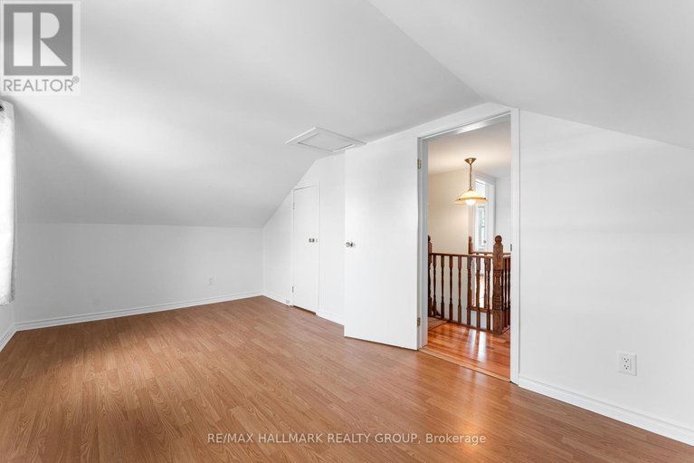28602450/5-nelson-street/finch/north-stormont/ontario/K0C1K0_12