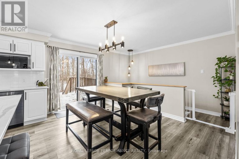 29228643/57-main-street/finch/north-stormont/ontario/K0C1K0_21