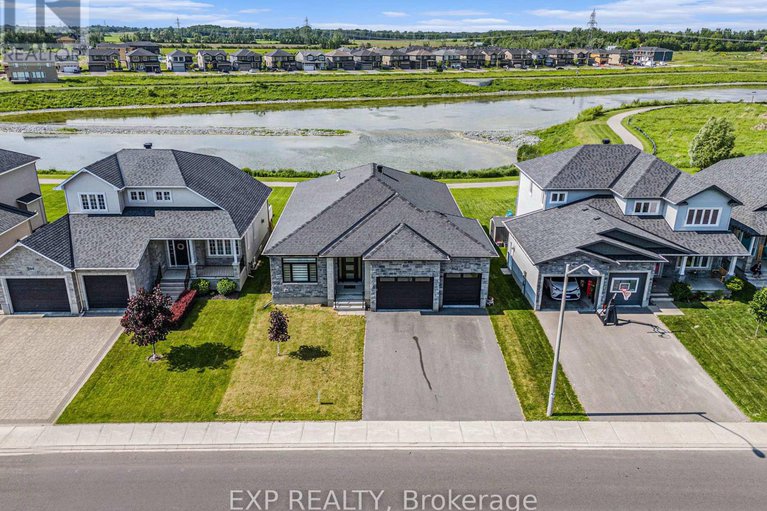 28466595/400-central-park-boulevard/village-of-russell/russell/ontario/K4R0C6_36