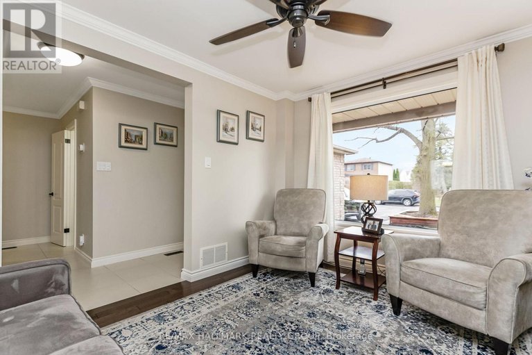 29403052/328-mceachern-crescent/bilberry-creekqueenswood-heights/ottawa/ontario/K1E3K3_8